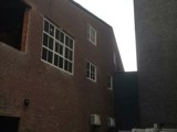Zijkant van een gebouw.